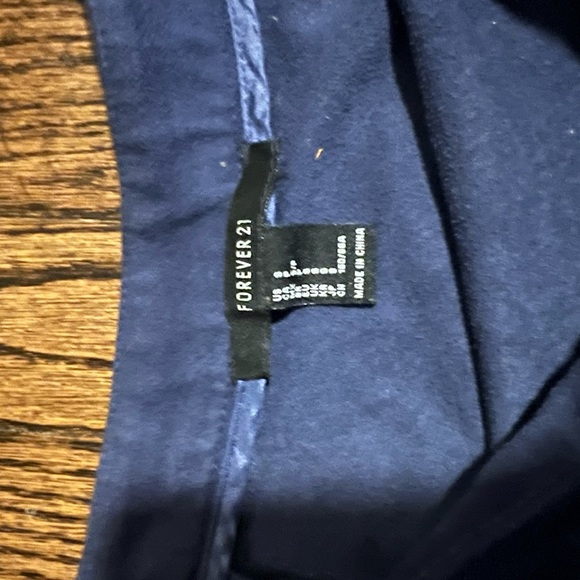 Suede skirt - Picture 2 of 2